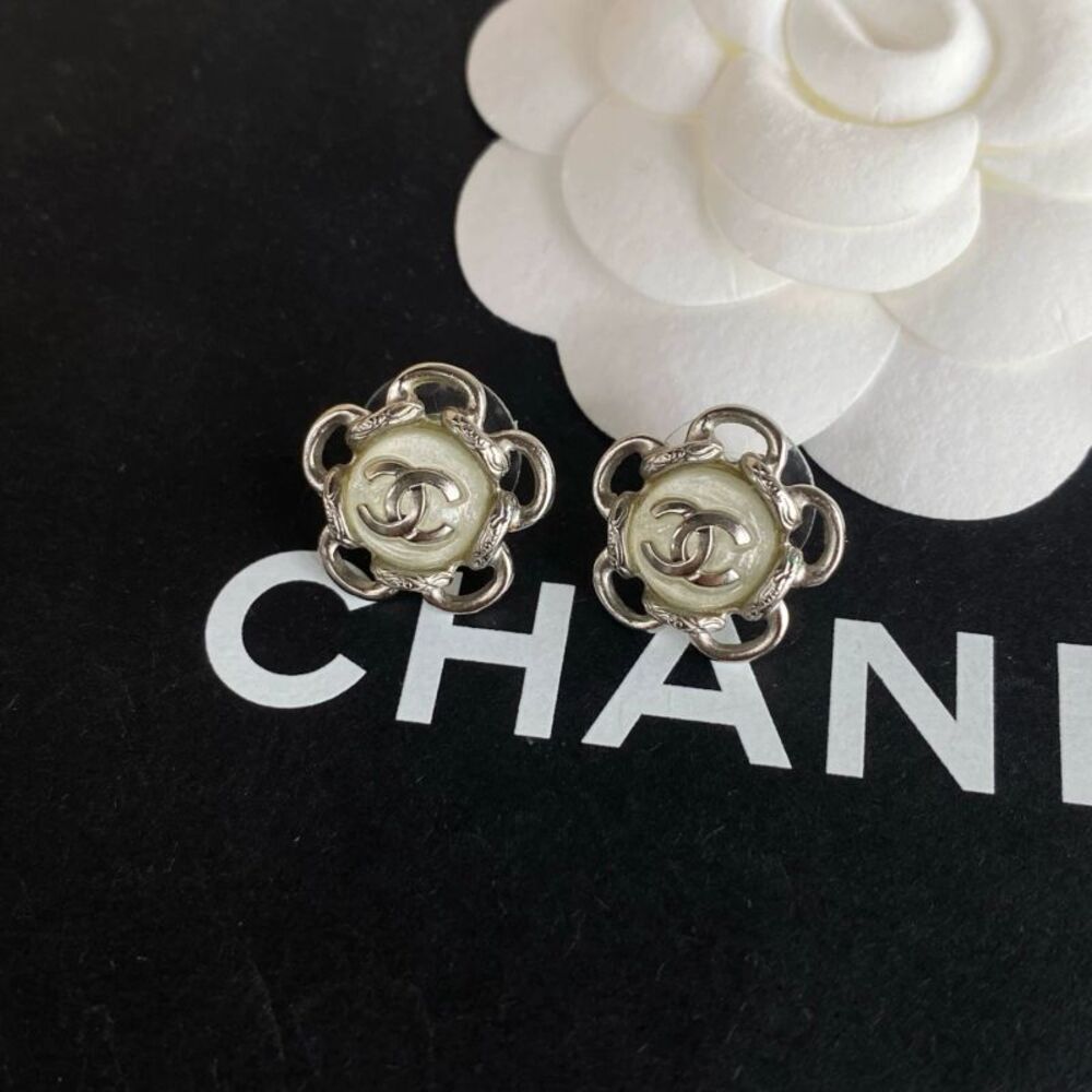 Chanel Women Pre-Loved Bag Very Good Condition